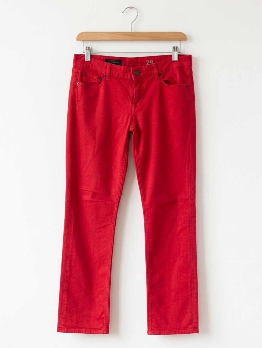 ❤️ NWOT J.Crew Matchstick Slim Straight Jeans in Vibrant Red - Size 29 Regular
